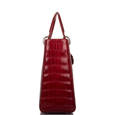 Christian Dior
Red Shiny Crocodile Large Lady Dior Bag Silver Hardware